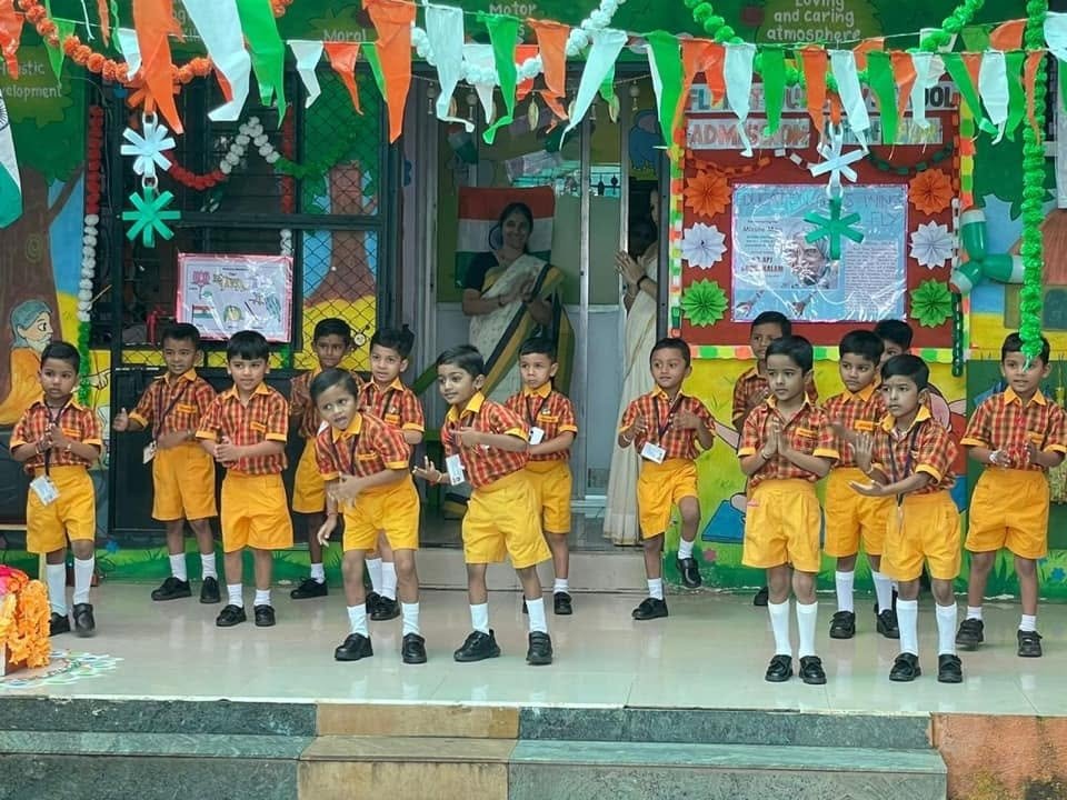 Children learning and playing at Floret Nursery School